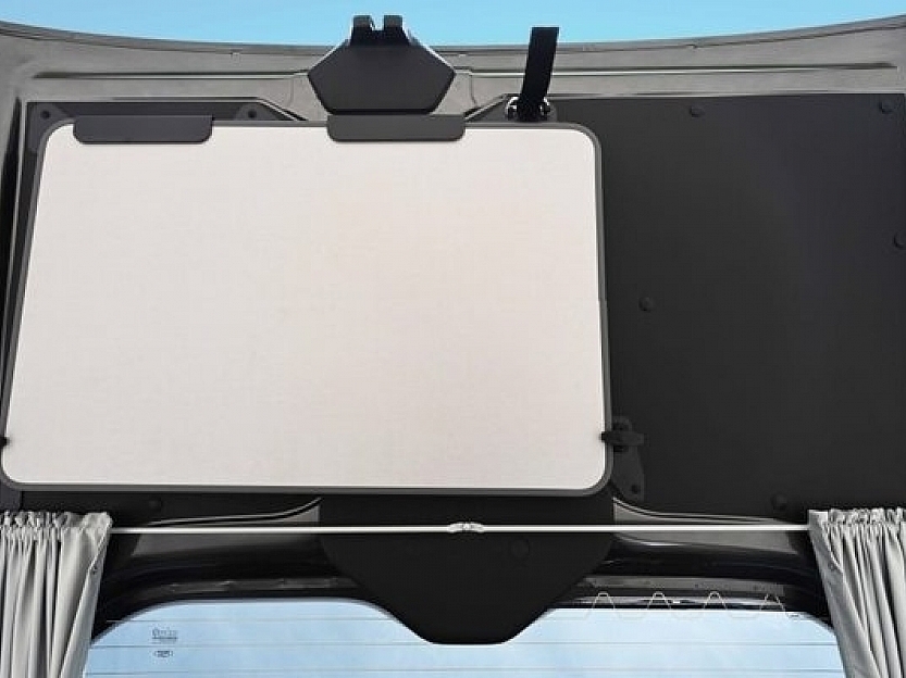WESTFALIA Camping tafel outdoor voor Ford Nugget. WESTFALIA Camping tafel outdoor voor Ford Nugget.